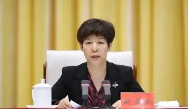 杏彩体育，这对夫妻先后被带走：男为省税务局原局长女为原副省长！